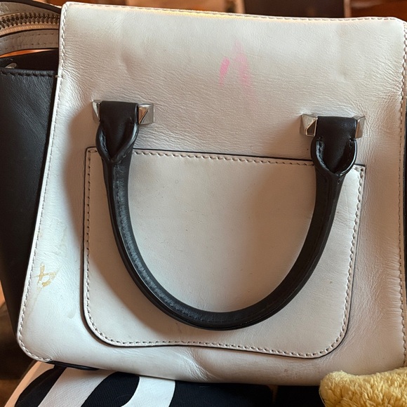 Michael Kors Two-Tone Black and White Satchel - Picture 4 of 8